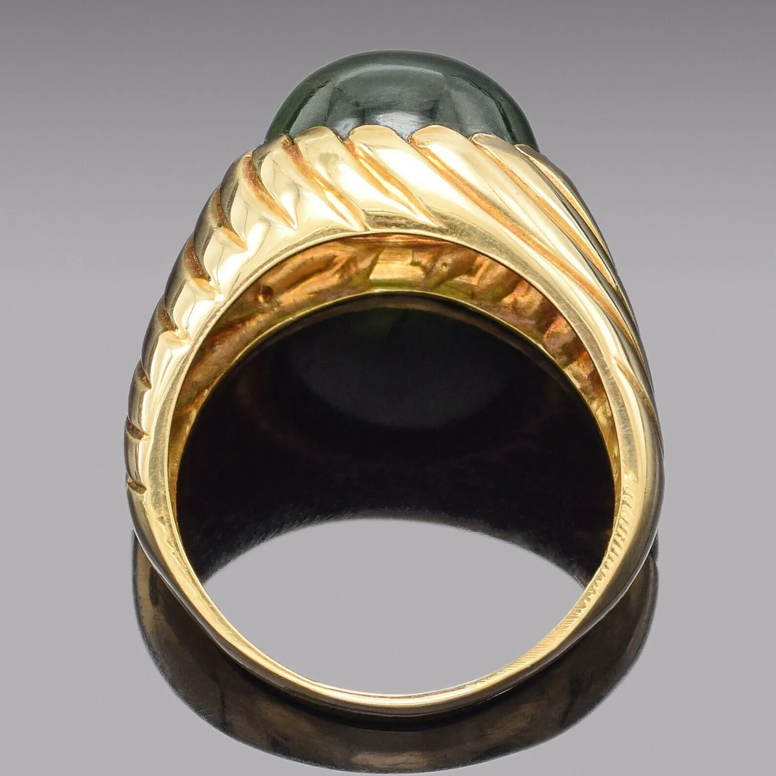 Criso Vintage 18K Yellow Gold 7.54 Ct Emerald Band Ring 9.2 Grams Size 8.5