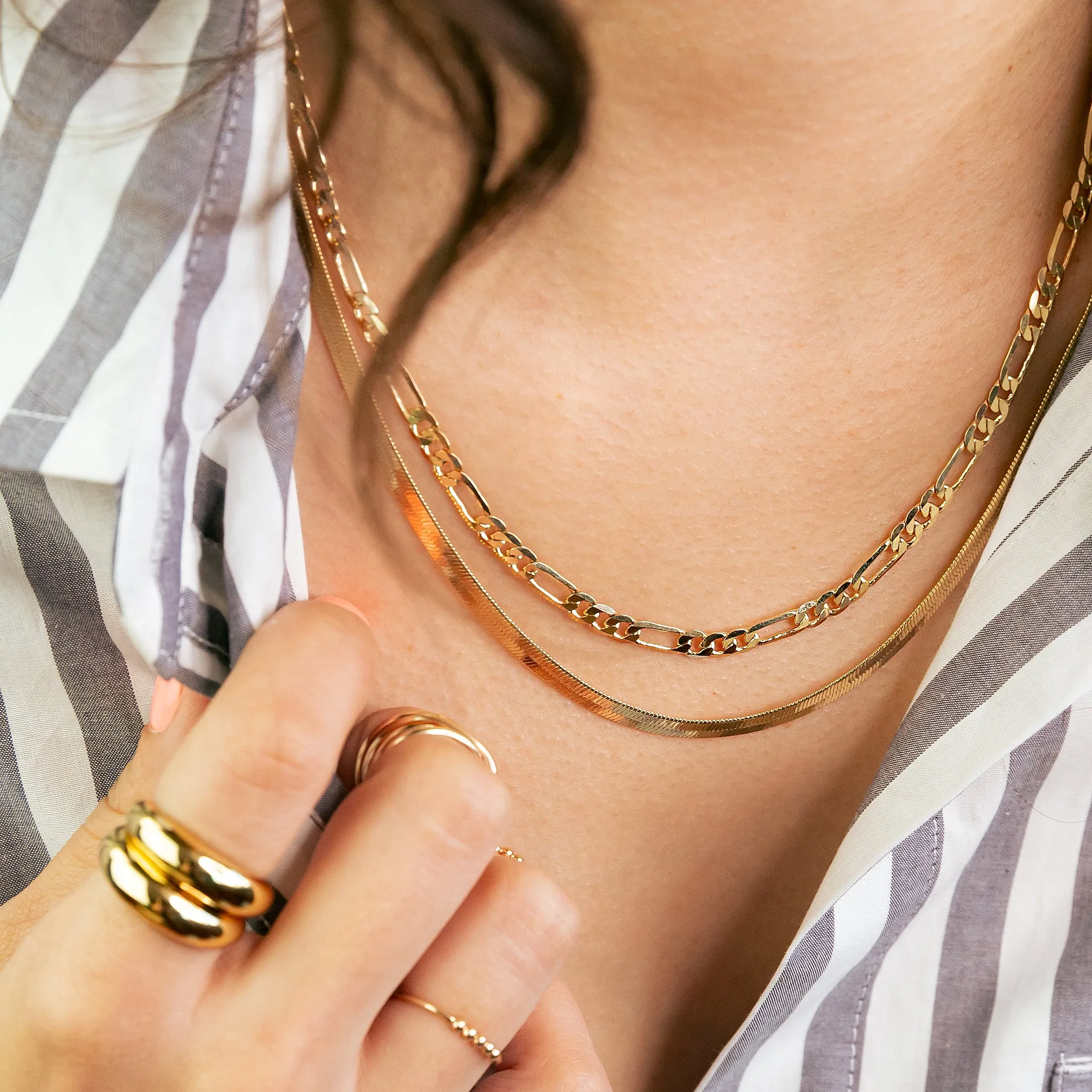 Luxe Beveled Figaro Chain Necklace