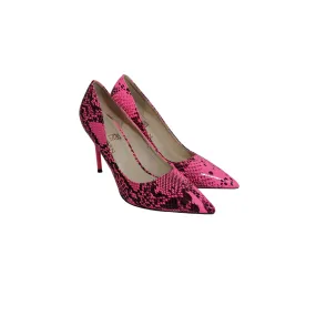 Rayseen Neon Pink & Black Snakeskin Printed Pointed Pumps | Gently Used |