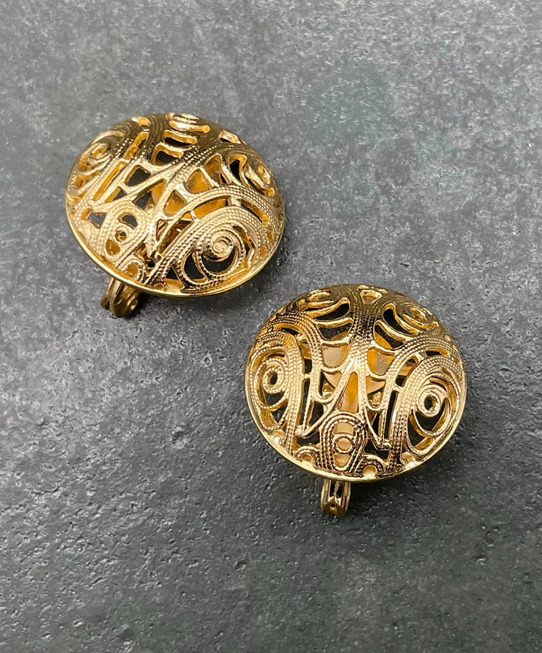 【USA輸入】ヴィンテージ MONET フィリグリー イヤリング/Vintage MONET Filigree Clip On Earrings