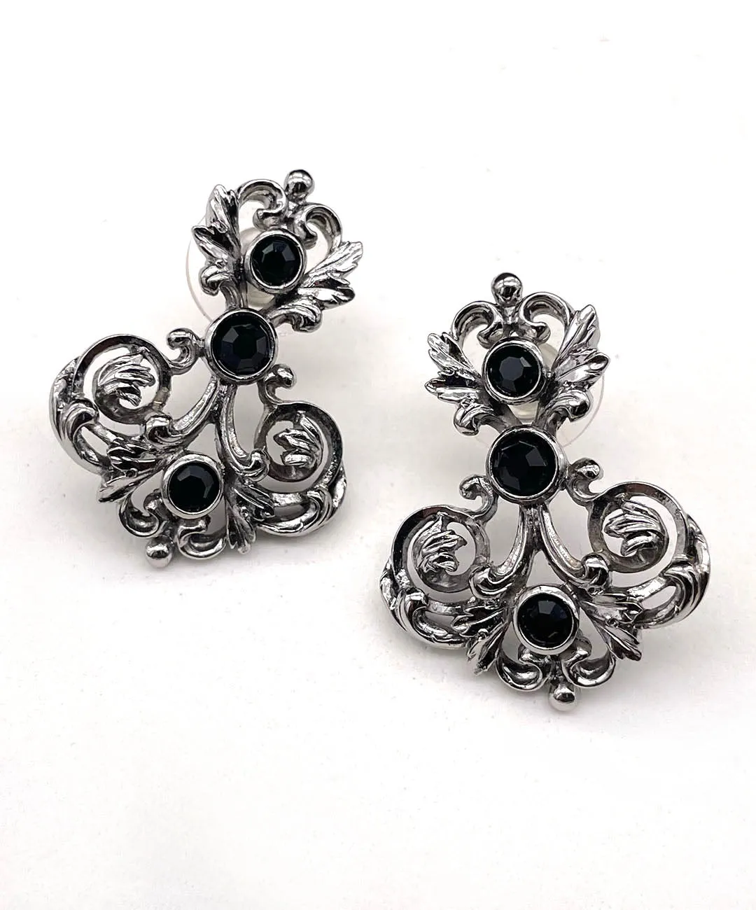 【USA輸入】ヴィンテージ PT ブラック ビジュー ピアス/Vintage Black Bijou Post Earrings